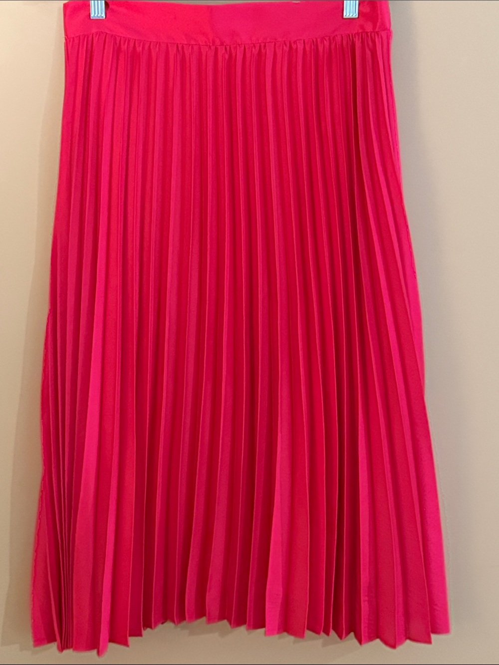 Ann Taylor Pleated Midi Skirt in Hot Pink Soze 8